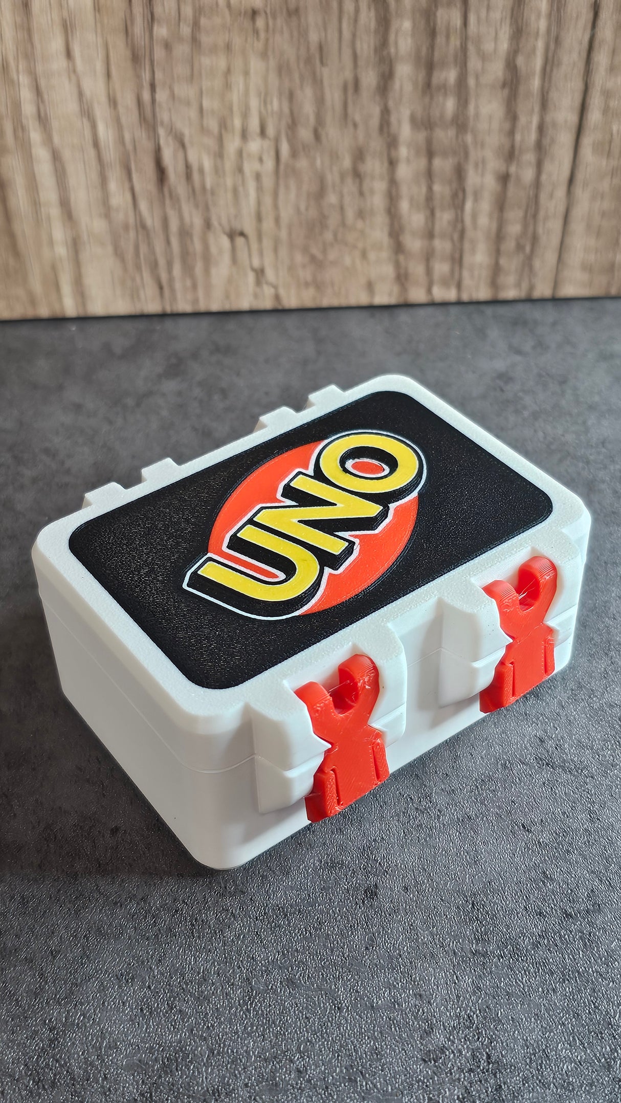3D Printed UNO Card Case – Ditch the Box, Keep the Game